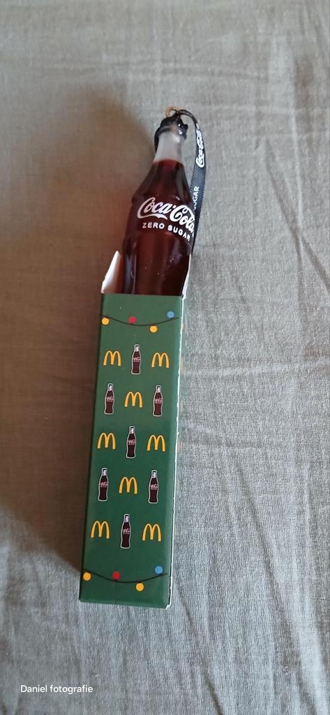 Mac donalds  kerst bal wisselen naar burger of mac flurry, Diversen, Kerst, Zo goed als nieuw, Ophalen of Verzenden