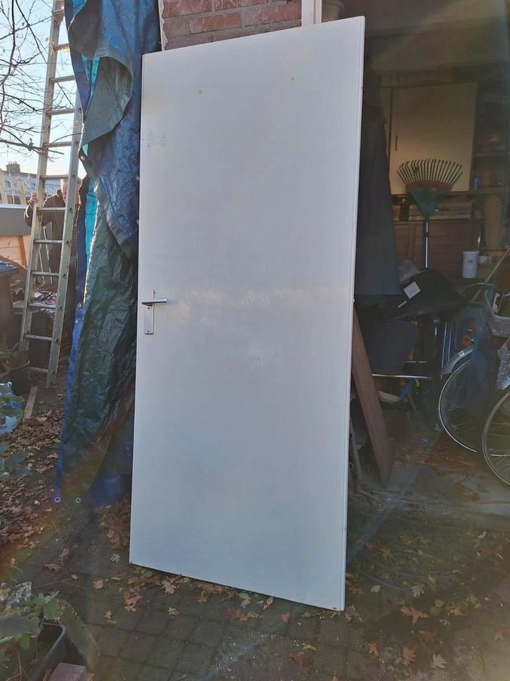 Opdekdeur 83.2 x 200,2cm., Doe-het-zelf en Verbouw, Deuren en Horren, Zo goed als nieuw, Binnendeur, 200 tot 215 cm, Ophalen