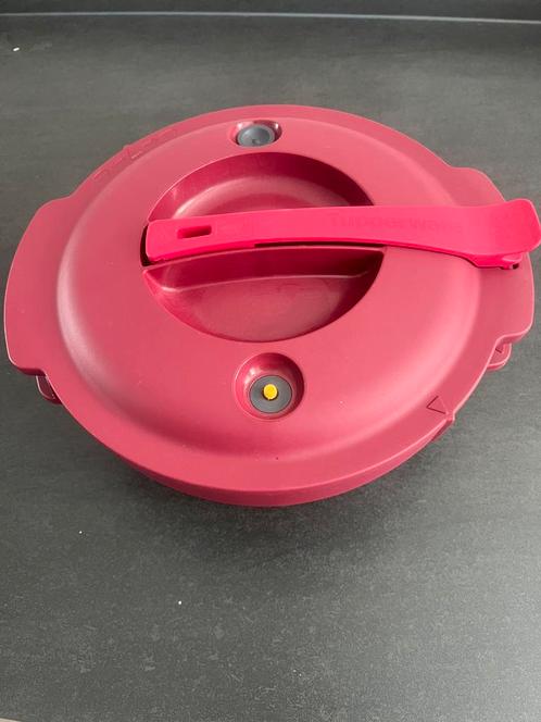 Tupperware micro minuut snelkookpan, Huis en Inrichting, Keuken | Tupperware, Zo goed als nieuw, Overige typen, Ophalen of Verzenden