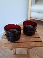 Arcoroc Sierra vintage servies rood, Antiek en Kunst, Ophalen
