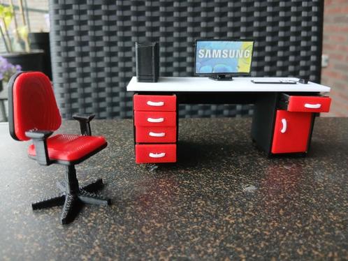 Bureau + Stoel + Computer + Beeldscherm + Toetsenbord, Hobby en Vrije tijd, Modelbouw | Overige, Nieuw, Groter dan 1:32, Ophalen of Verzenden