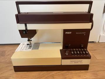 Pfaff tiptronic 1067 beschikbaar voor biedingen