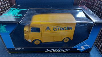 Citroen HY Geel met Citroen service tekst  beschikbaar voor biedingen