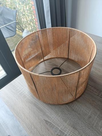 Mooie lampenkap - Zo goed als nieuw! beschikbaar voor biedingen