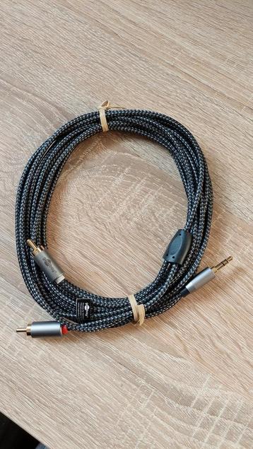 5m Audio Kabel 3.5mm naar 2x Tulp beschikbaar voor biedingen