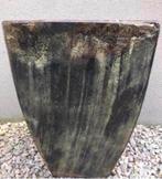 Vintage hoge grote geglazuurde unieke bloempot groengrijs, Tuin en Terras, Bloempotten, 25 tot 40 cm, Zo goed als nieuw, Overige vormen