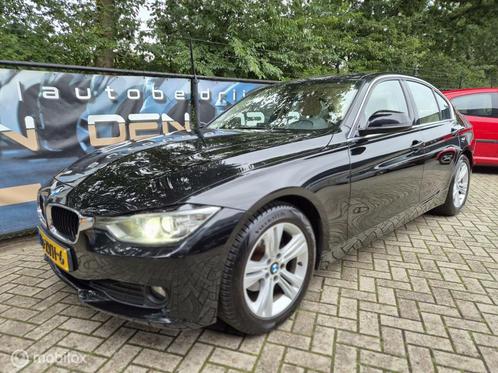 BMW 3-serie 320i EfficientDynamics Edition | LEER | NAVI | X, Auto's, BMW, Bedrijf, Te koop, 3-Serie, ABS, Airbags, Airconditioning