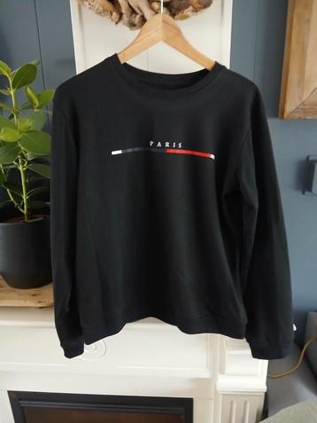 Nieuwe longsleeve zwart met paris maat 170/176 beschikbaar voor biedingen