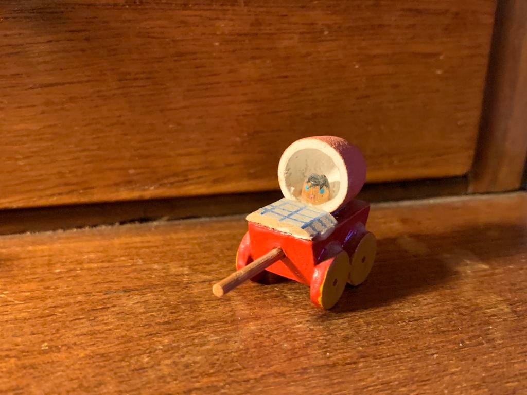 Baby in wagen. Ertsgebergte, Ophalen of Verzenden