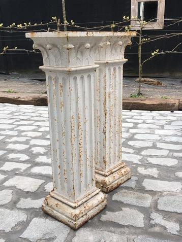 Zeldzame antieke Kerkelijke zuilen in gietijzer beschikbaar voor biedingen