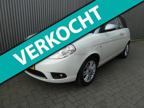 Lancia Ypsilon 1.4 Limited Edition 2010 Pano|PDC|Elektrische, Auto's, Lancia, Bedrijf, Te koop, Ypsilon, ABS, Airbags, Airconditioning