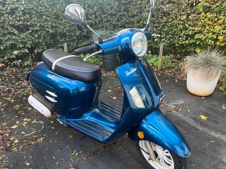 Turbho RB-50 Bellissimo - koopje!, Fietsen en Brommers, Snorfietsen en Snorscooters, Zo goed als nieuw, Overige merken, Benzine