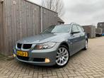 BMW 3-Serie (E91) 320i Clima/leer/Trekhaak/Nap/Nieuwe Apk!, 13 km/l, Achterwielaandrijving, 1995 cc, 4 cilinders