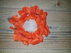 Oranje Diadeem met Bloemen, Ophalen of Verzenden, Nieuw, One size fits all, Hoed