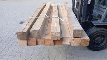 Restpartij Douglas palen 12 x 12 x 250cm 12 stuks beschikbaar voor biedingen