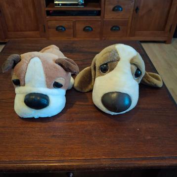 2 Knuffel Hondjes Basset hond en Bulldog beschikbaar voor biedingen