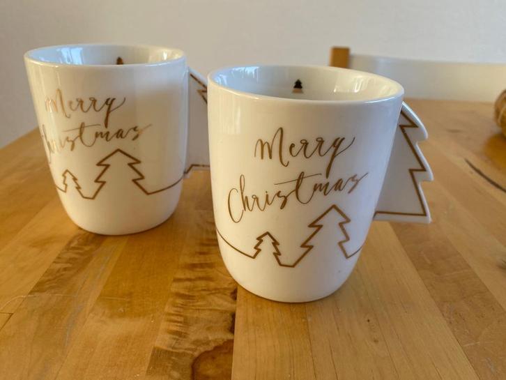 2 Riviera Maison Kerst bekers wit en goud Dennenboom zgan, Diversen, Kerst, Zo goed als nieuw, Ophalen of Verzenden