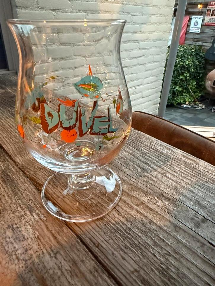 Duvel Designerglas 2014 Yan Sorgi Limited Edition, Verzamelen, Biermerken, Ophalen of Verzenden