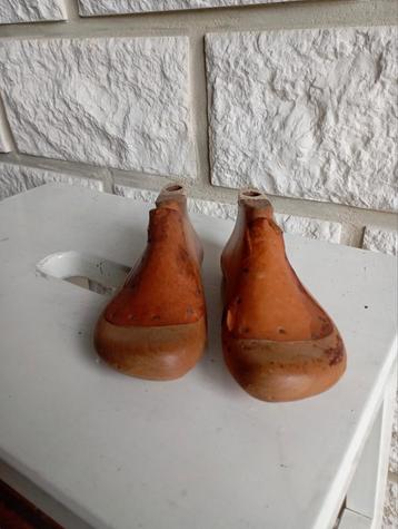 Vintage Schoenleestjes Kinderschoenen Maat 22 beschikbaar voor biedingen