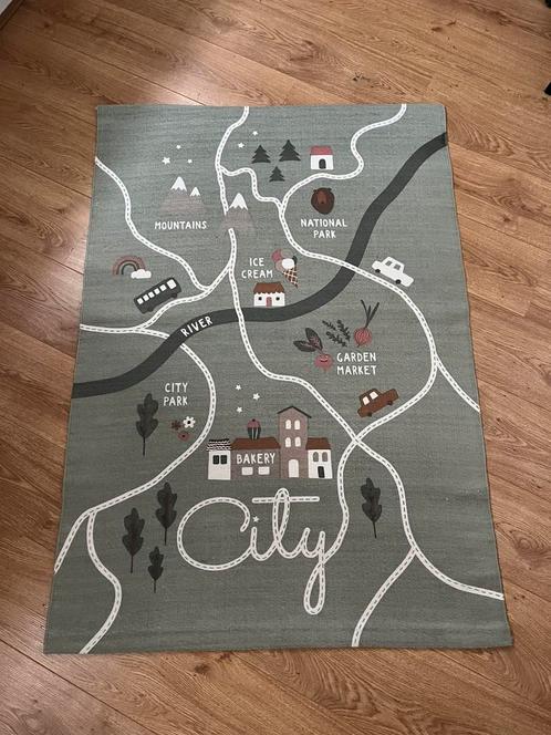 Vloerkleed kinderkamer/speelhoek H&M Home, Huis en Inrichting, Stoffering | Tapijten en Kleden, Zo goed als nieuw, 50 tot 100 cm