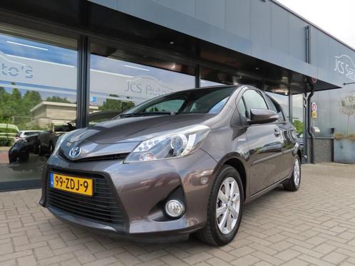 Toyota YARIS 1.5 Full Hybrid Aspiration Ecc Navi Trekhaak 20, Auto's, Toyota, Bedrijf, Yaris, ABS, Airbags, Bluetooth, Boordcomputer