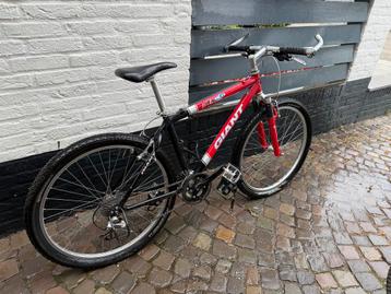 Giant ATX 830 MTB – opknapper of funfiets 26 inch beschikbaar voor biedingen