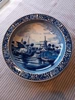 Koninklijk Delft Handgeschilderd Bord - Molenlandschap, Antiek en Kunst, Antiek | Wandborden en Tegels, Ophalen