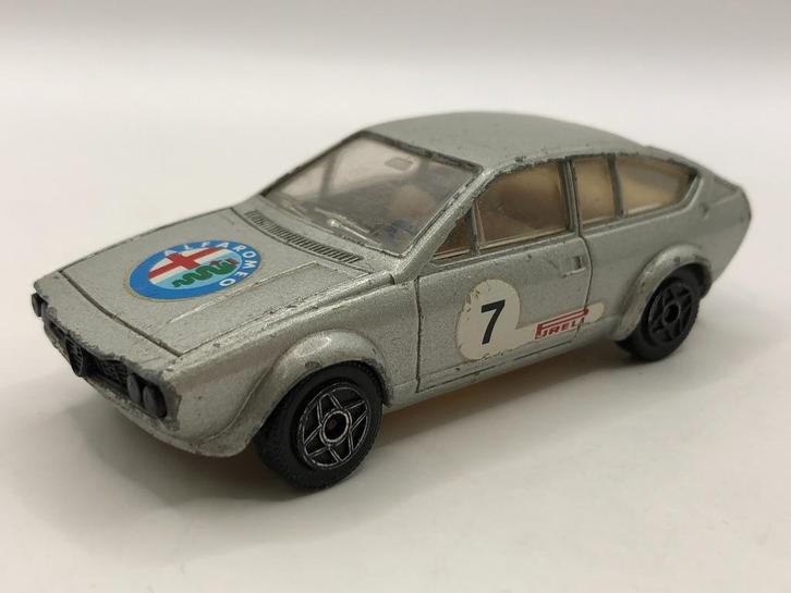 Solido 1305 Alfa Romeo Alfetta GTV #7 -M26, Hobby en Vrije tijd, Modelauto's | 1:43, Gebruikt, Auto, Solido, Ophalen of Verzenden