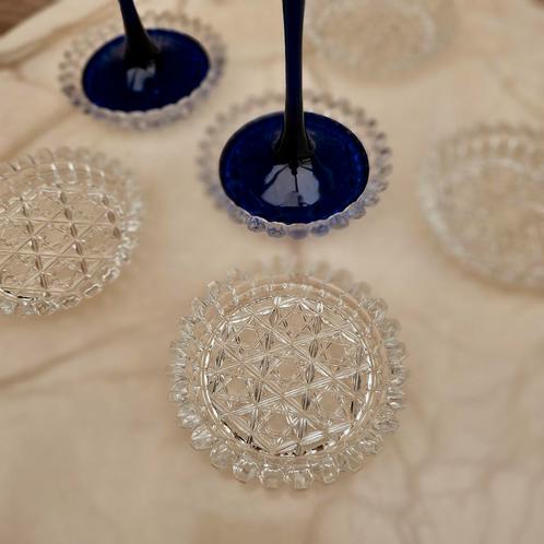 Set van 6 vintage glazen onderzetters – geslepen glas, Huis en Inrichting, Woonaccessoires | Onderzetters, Zo goed als nieuw, Glas of Kopje