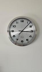 Karlsson wandklok 50 cm, Huis en Inrichting, Woonaccessoires | Klokken, Ophalen of Verzenden, Zo goed als nieuw, Analoog, Wandklok