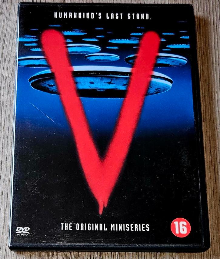 V - The Original Miniseries - Double Disc DVD, Cd's en Dvd's, Dvd's | Tv en Series, Zo goed als nieuw, Ophalen of Verzenden
