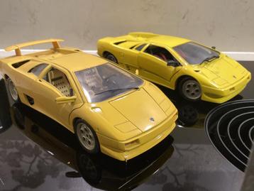 2x Lamborghini Diablo 1/18 Schaalmodel beschikbaar voor biedingen