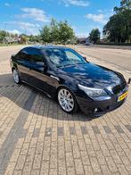 BMW 5-Serie 2.5 I 523 AUT 2007 Zwart, Auto's, BMW, Achterwielaandrijving, Zwart, Sedan, 1700 kg