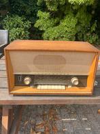 Oude radio, Audio, Tv en Foto, Radio's, Ophalen of Verzenden, Niet werkend
