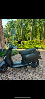 Riva scooter 2018, 7550 km, ophalen in Belgie!, Fietsen en Brommers, Scooters | Overige merken, Ophalen, Gebruikt, Maximaal 45 km/u