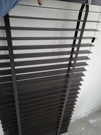 Bruine houten jaloezieën, Huis en Inrichting, Stoffering | Gordijnen en Lamellen, Ophalen, Zwart, 150 tot 200 cm, Zo goed als nieuw