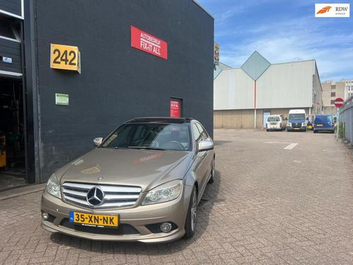 Mercedes-Benz C-klasse 320 CDI Avantgarde, Auto's, Mercedes-Benz, Te koop, C-Klasse, ABS, Airbags, Airconditioning, Boordcomputer