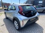 Toyota Aygo X 1.0 VVT-i S-CVT first|Cam|CC|LaneAssist, Auto's, Stof, Gebruikt, 4 stoelen, 3 cilinders