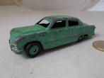 1949 Dinky Toys 139A FORD FORDER SEDAN (Groen) Opknapper -F-