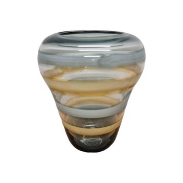 Vintage Glazen Swirl design vaas beschikbaar voor biedingen
