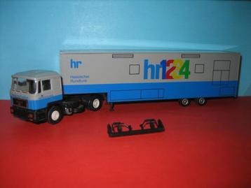 HR-1234   MAN  met  oplegger  Herpa beschikbaar voor biedingen