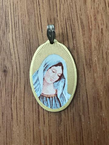Vintage  Medjugorje Koningin van Vrede Medaille beschikbaar voor biedingen