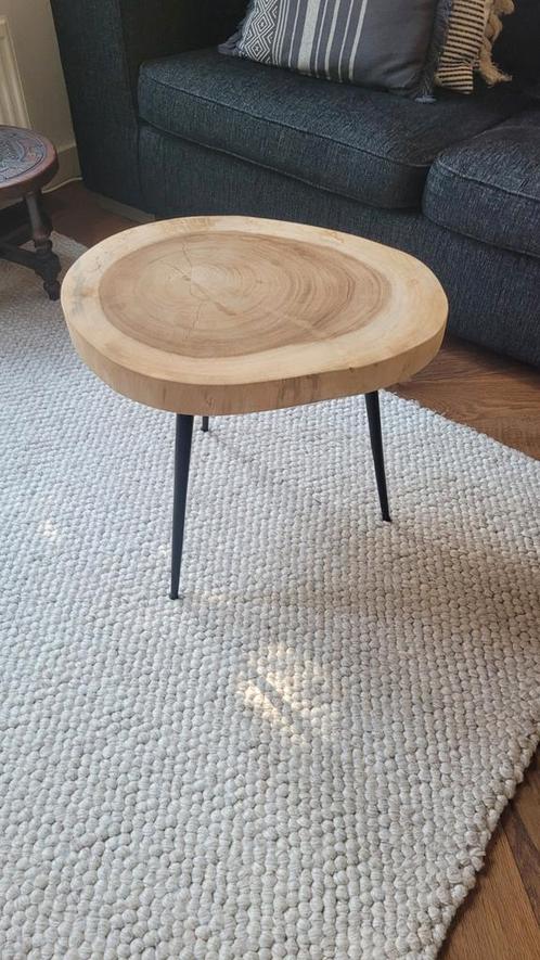 Bijzettafel van massief hout – 50x40cm, organische vorm, Huis en Inrichting, Tafels | Bijzettafels, Zo goed als nieuw, Overige vormen
