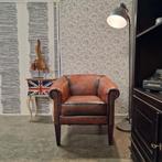 Originele Chestefield Club Chair Antiek Bruin