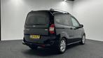 Ford Tourneo Courier 1.0 Titanium ECC TREKHAAK CRUISE LM., Auto's, Ford, Voorwielaandrijving, Gebruikt, Euro 6, Zwart