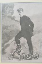 Gekke oude foto van een 'Skater' avant la lettre 1910, Gebruikt, Foto, Ophalen of Verzenden, Voor 1940