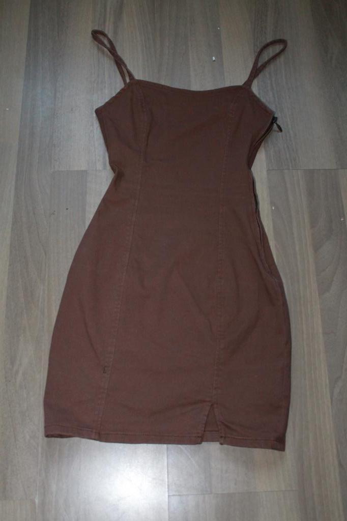 leuk jurkje voor een tienergirl, Kinderen en Baby's, Kinderkleding | Maat 170, Zo goed als nieuw, Meisje, Jurk of Rok, Ophalen of Verzenden