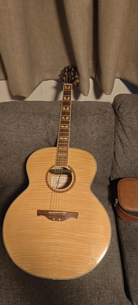 Crafter J-9 Akoestische Gitaar, Muziek en Instrumenten, Snaarinstrumenten | Gitaren | Akoestisch, Gebruikt, Western- of Steelstringgitaar