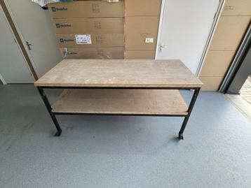 Robuuste Werkplaatstafel - Verrijdbaar beschikbaar voor biedingen