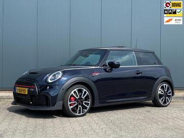 MINI John Cooper Works 2.0 231PK | NAP | Head Up | Leder | C beschikbaar voor biedingen